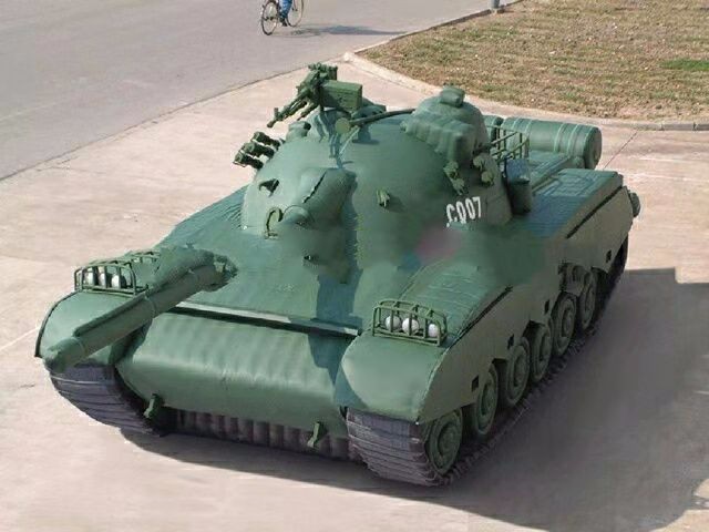 茂名军用充气坦克车